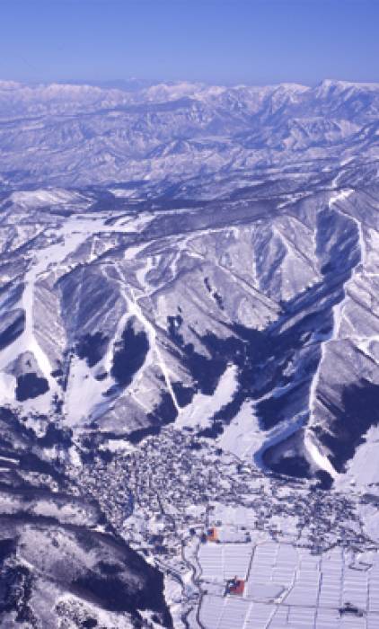 nozwa-onsen-birdseye-view nozwa-onsen-birdseye-view